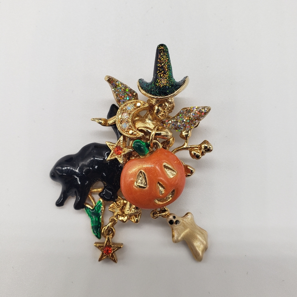 Kirks Folly Halloween Fairy with witch hat pin